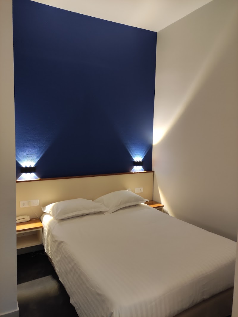 Hotel Des Lices in Angers, France