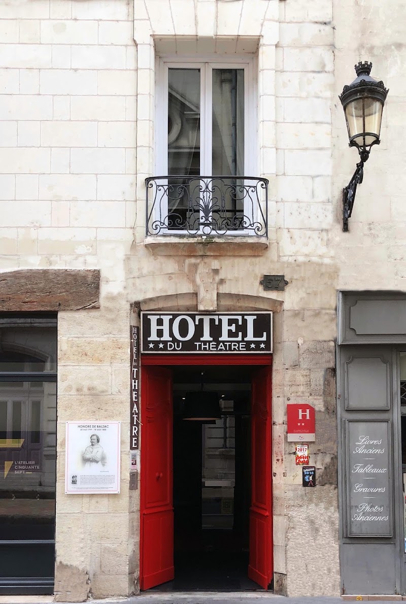 Hotel Du Theatre in Tours, France