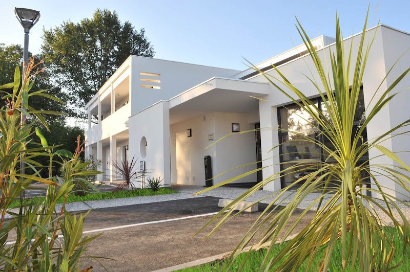 Hotel Eden Park in Billere, France