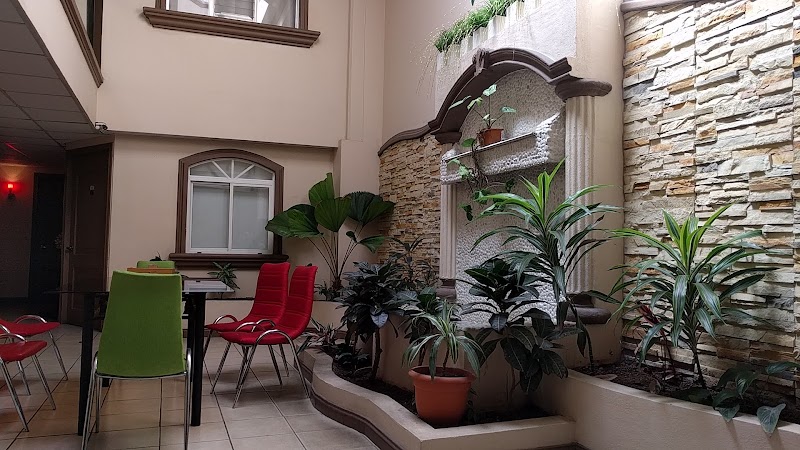 Hotel Eskalima in Alajuela, Costa Rica