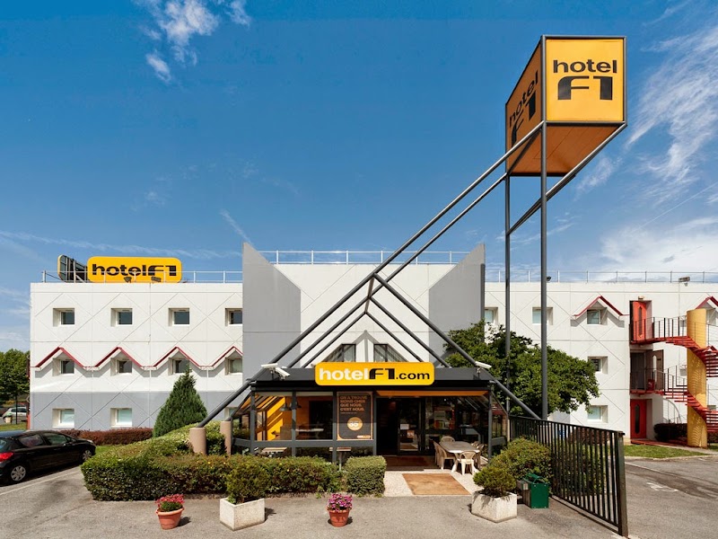 Hotel F1 Villefranche-sur-Saone in Villefranche-sur-Saone, France