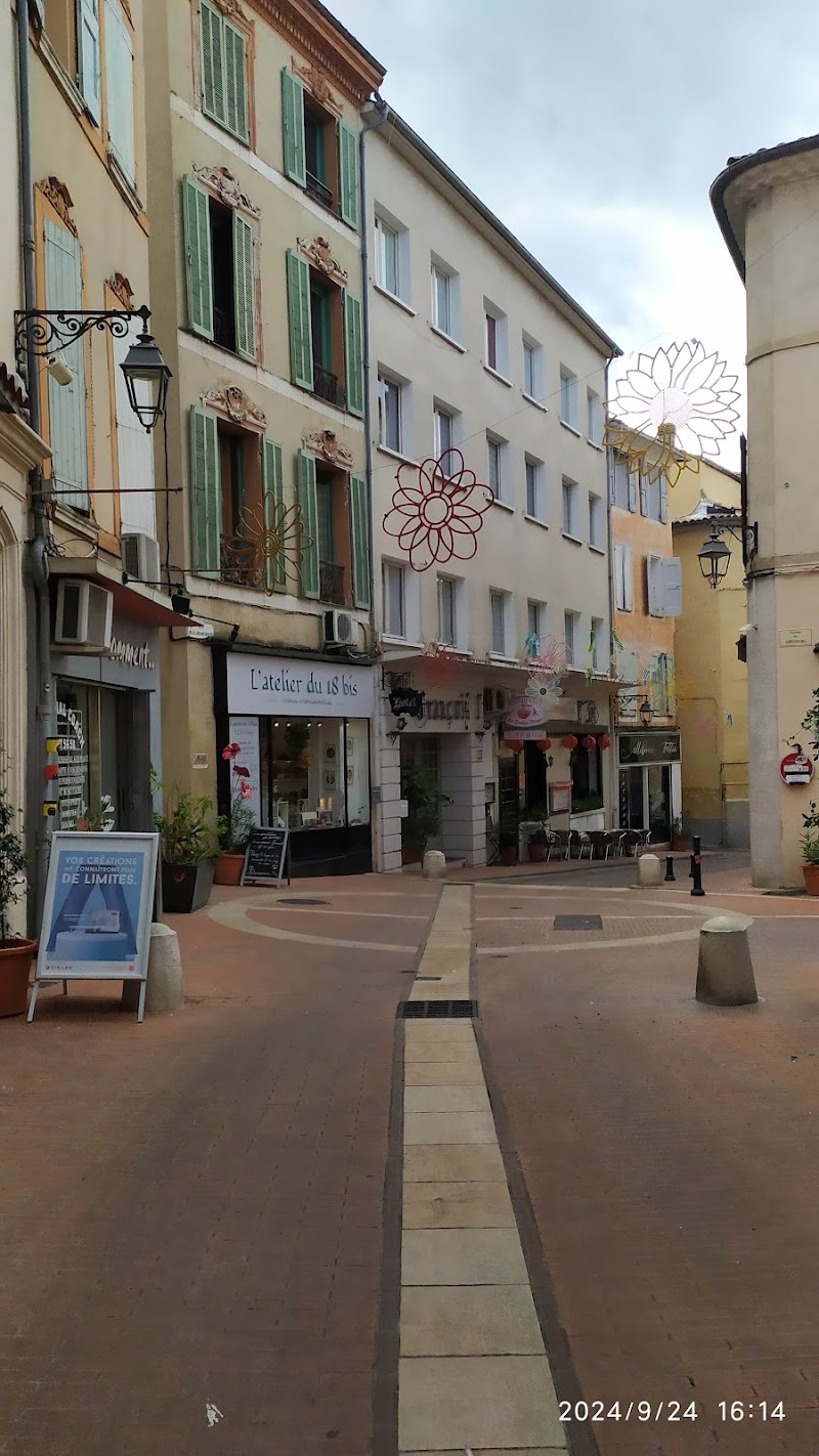 Hotel Francois 1er in Manosque, France