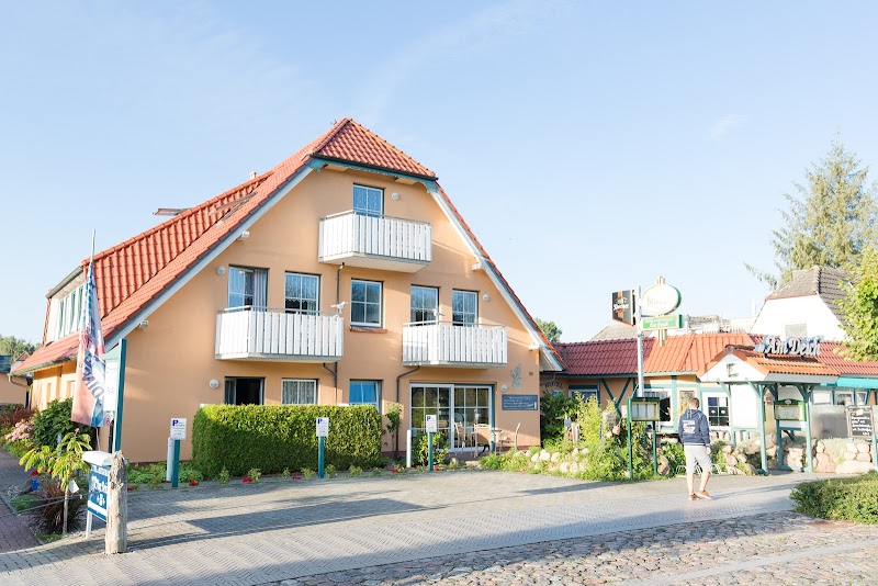 Hotel Garni Am Deich in Bad Zwischenahn, Germany