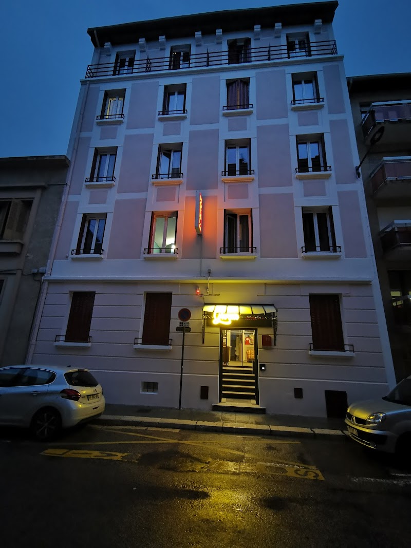 Hotel Gloria in Grenoble, France