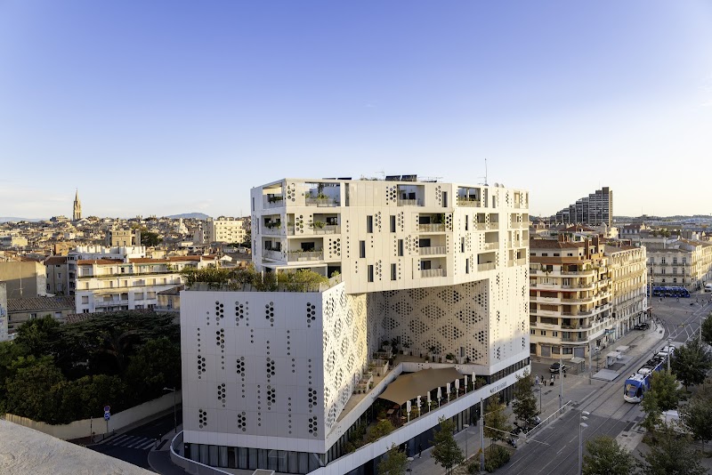 Hotel Golden Tulip Montpellier Centre St Roch in Montpellier, France