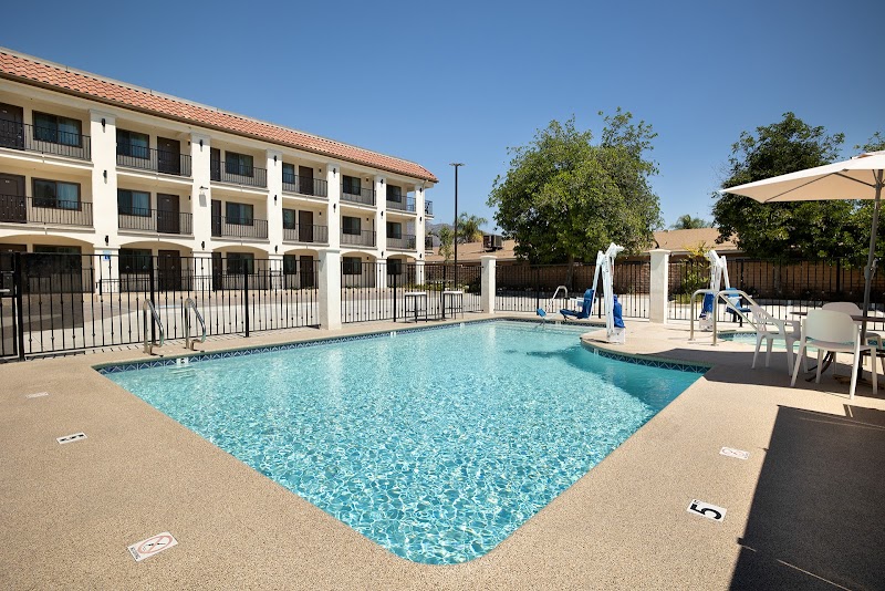 Hotel Huntington (in nearby Monrovia, as Duarte has limited options but this is often considered by visitors) in Duarte, California, United States