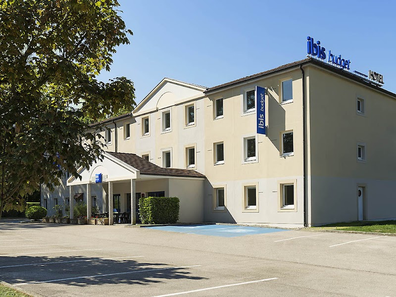Hotel Ibis Budget Lons-le-Saunier in Lons-le-Saunier, France