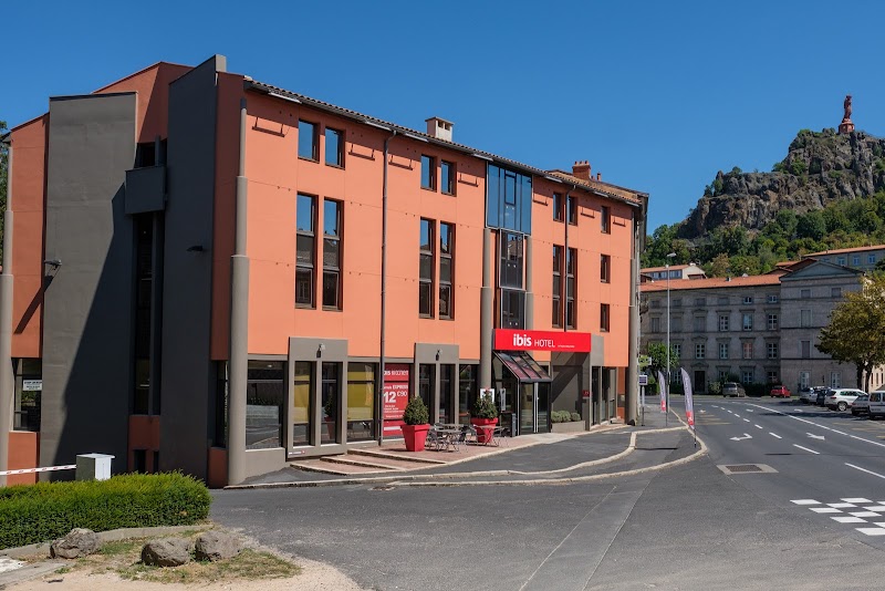 Hotel Ibis Le Puy-en-Velay Centre in Le Puy-en-Velay, France