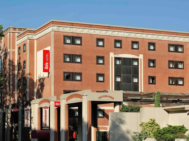 Hotel Ibis Lille Centre Gares in Lille, France