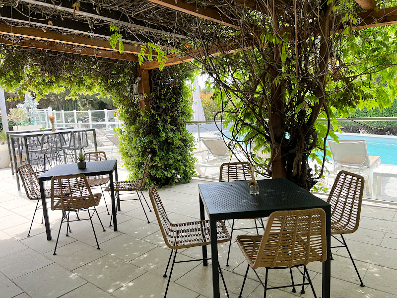 Hotel Ibis Nimes Ouest in Nimes, France