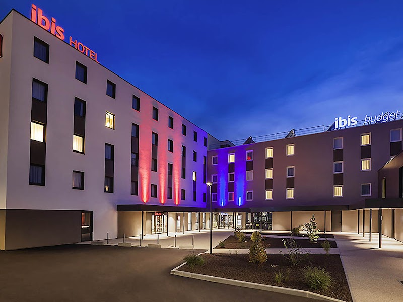 Hotel Ibis Sens in Sens, France
