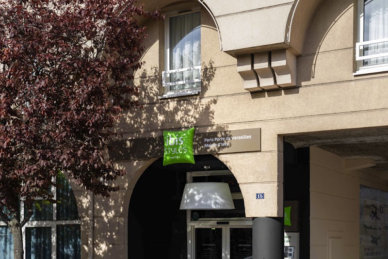 Hotel Ibis Styles Paris Porte de Versailles in Issy-les-Moulineaux, France