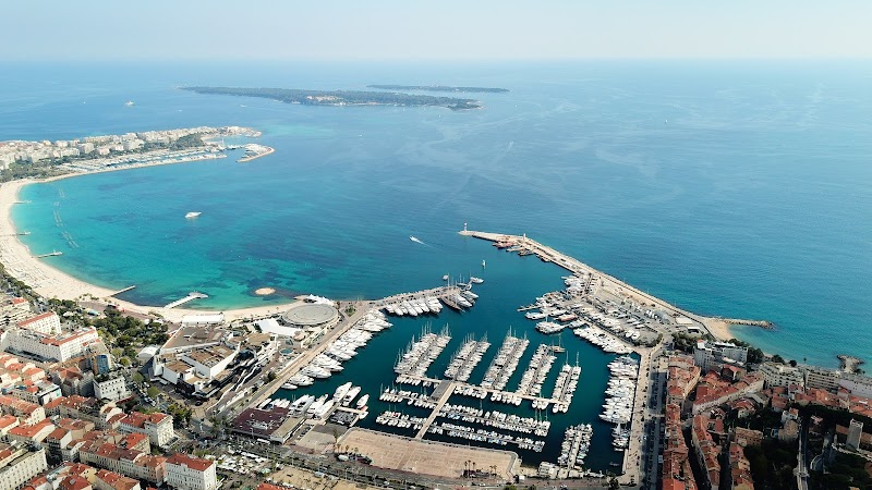 Hôtel Idéal Séjour in Cannes, France