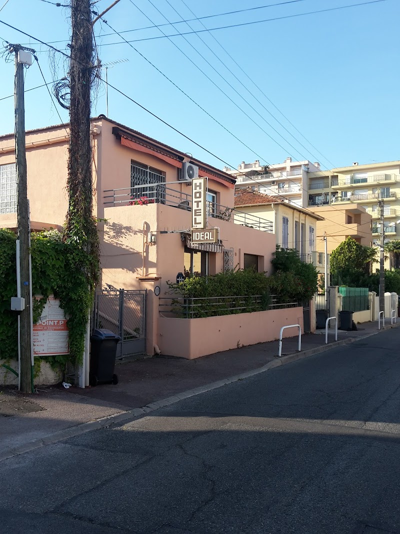 Hotel Ideal in Juan-les-Pins, France