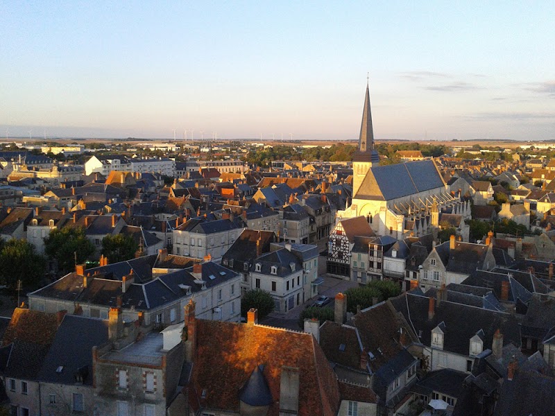 Hotel Inn Design Issoudun in Issoudun, France