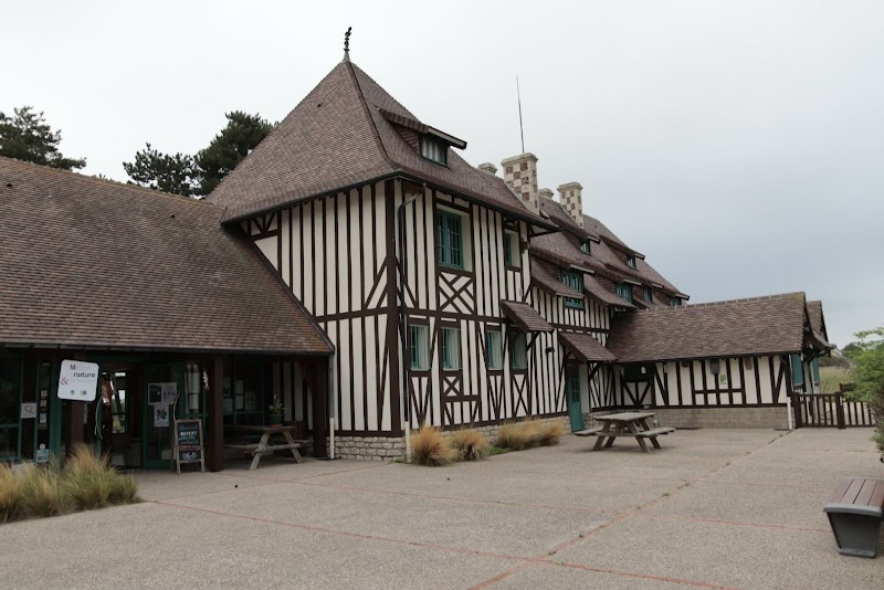 Hotel L'Ecailler in Ouistreham, France