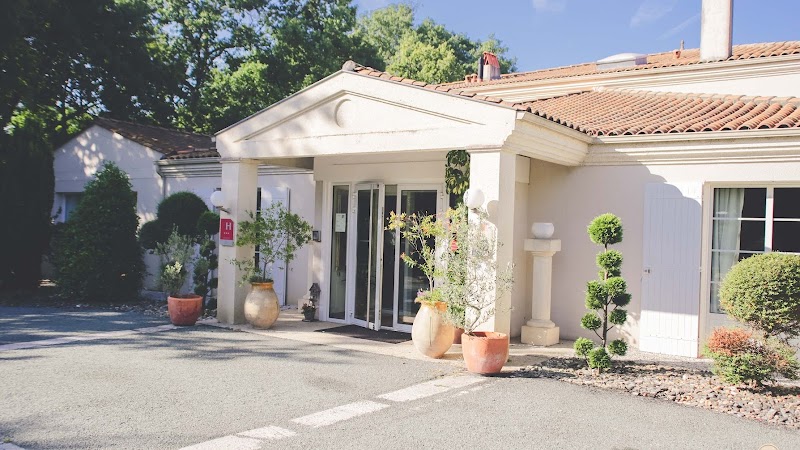 Hotel L'Echassier in Angouleme, France