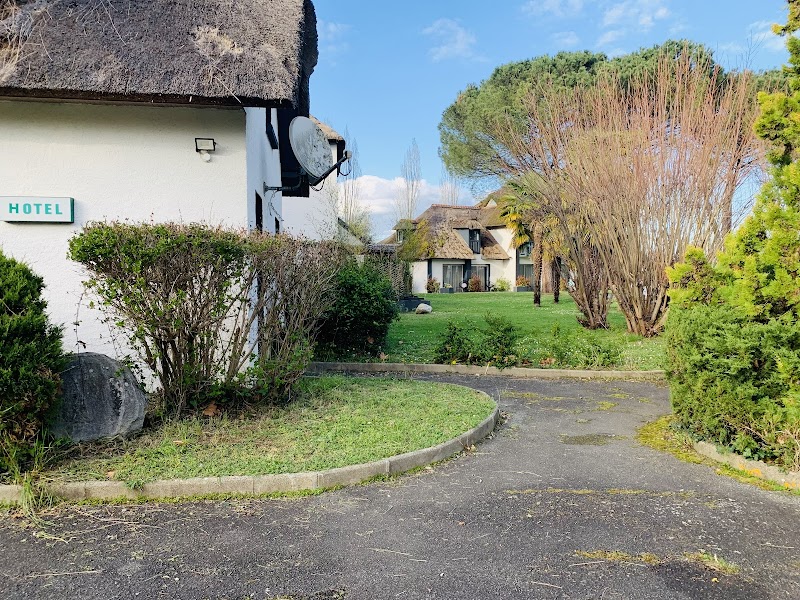 Hotel La Chaumiere in Tarbes, France