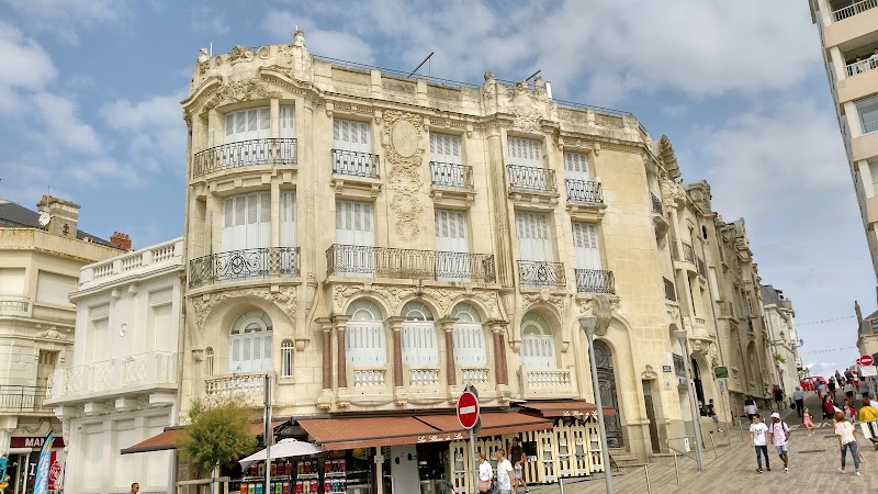 Hotel La Côte Sauvage in Les Sables-d'Olonne, France