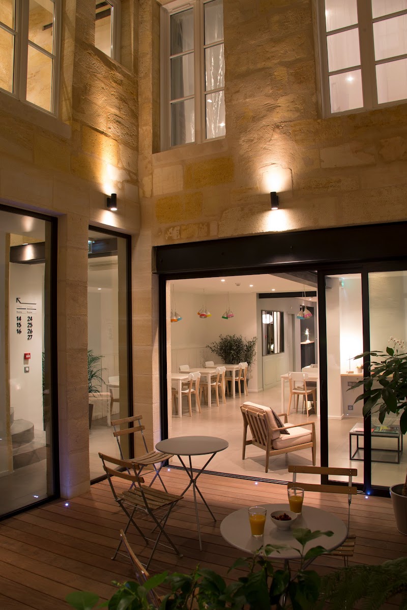 Hôtel La Cour Carrée in Bordeaux, France