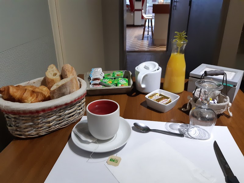 Hotel La Diligence in Saumur, France