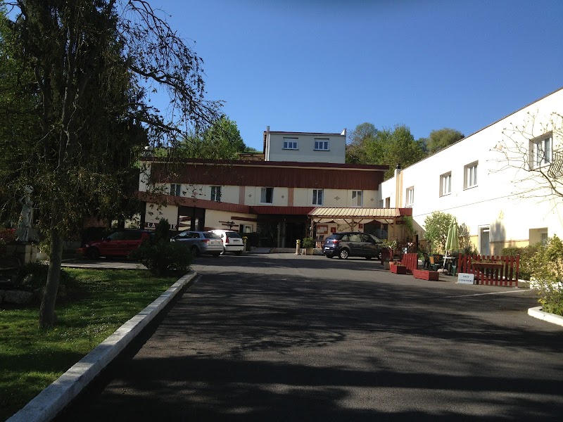 Hotel La Folie in Nevers, France