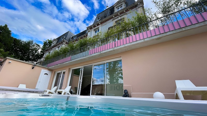 Hotel La Maison de l'Ecusson in Epernay, France