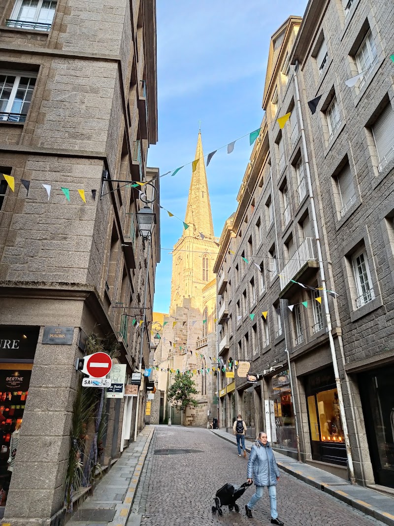 Hotel La Maison des Armateurs in Saint-Malo, France