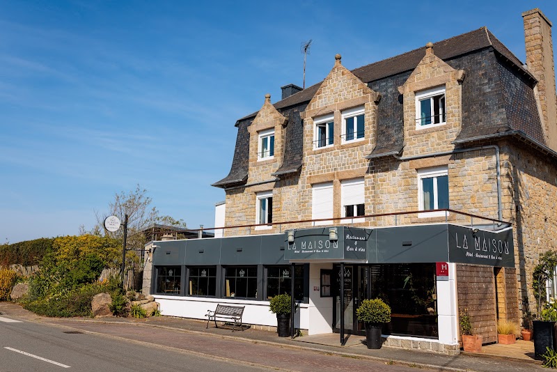 Hotel La Maison in Lannion, France