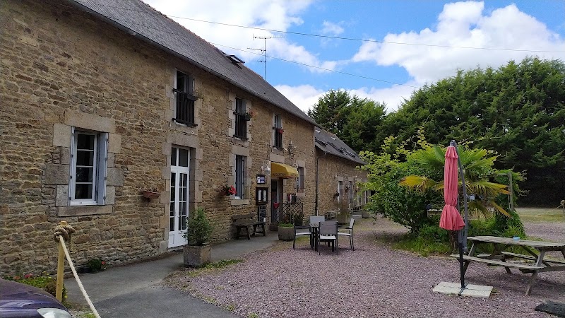 Hotel La Québécoise in Dinan, France