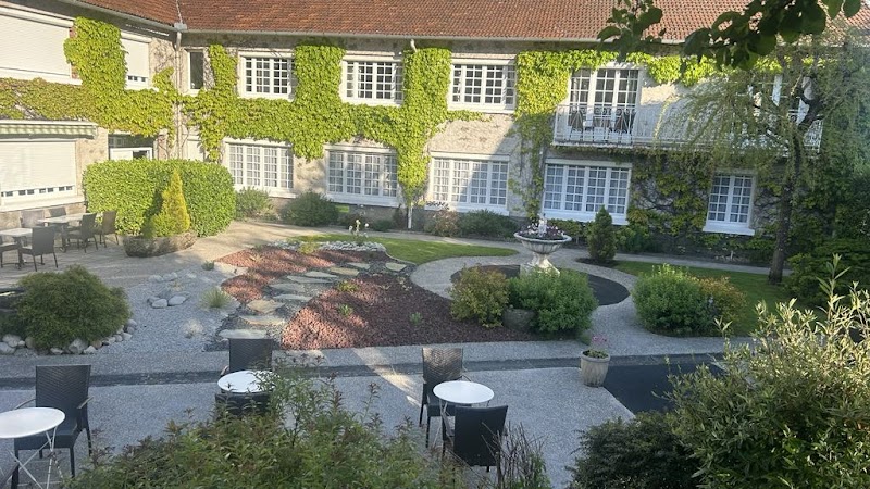Hotel La Thomasse in Aurillac, France