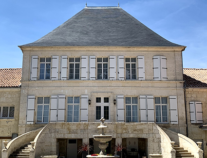 Hotel La Vieille Etable in Angouleme, France
