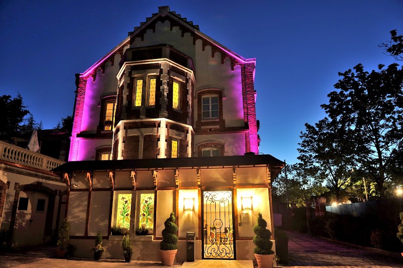 Hotel La Villa Eugene in Epernay, France
