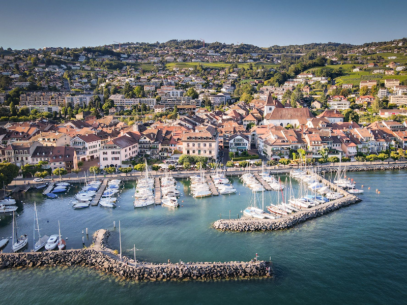 Hotel Lake View in Lutry, Switzerland