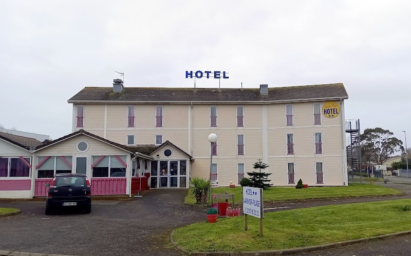 Hotel Larmor Plage Hotel in Ploemeur, France