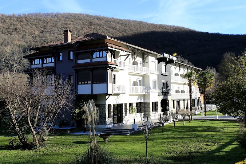 Hotel Le Barry in Muret, France