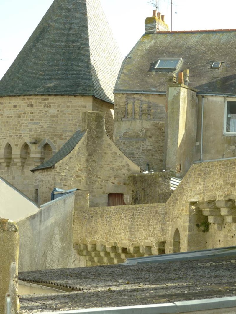 Hotel Le Bretagne in Vannes, France