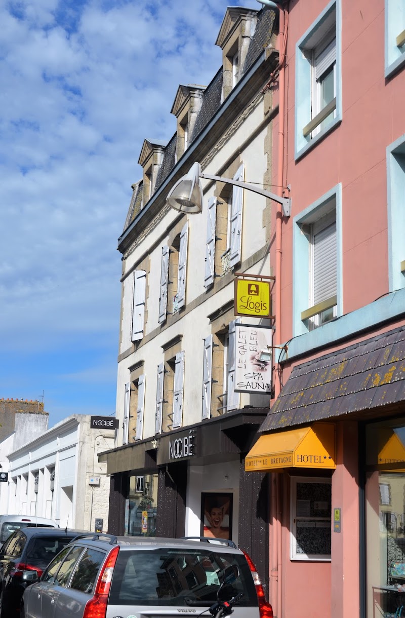 Hotel Le Bretagne in Douarnenez, France