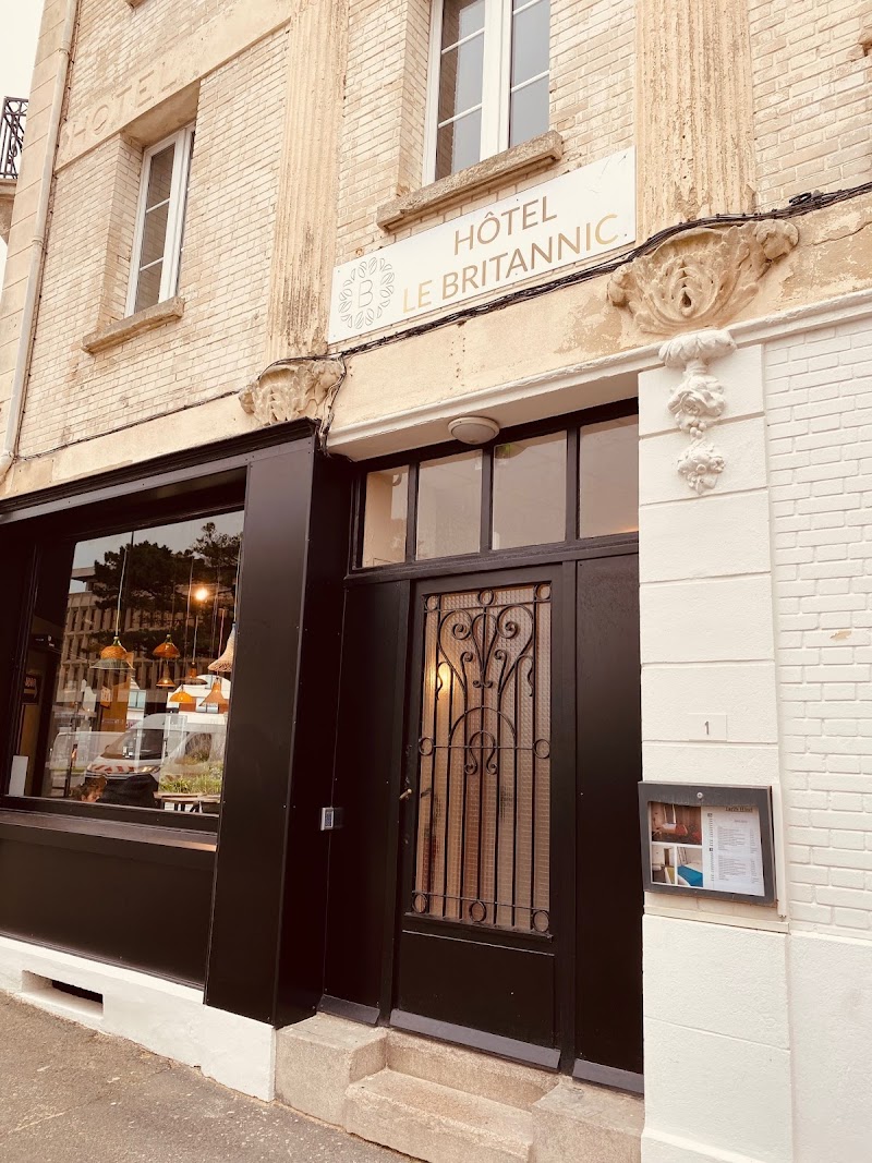 Hotel Le Britannic in Saint-Malo, France
