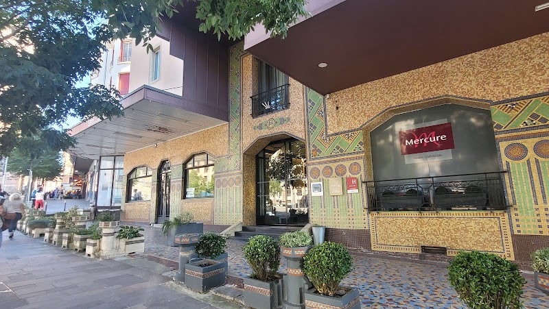 Hotel Le Broussy in Rodez, France