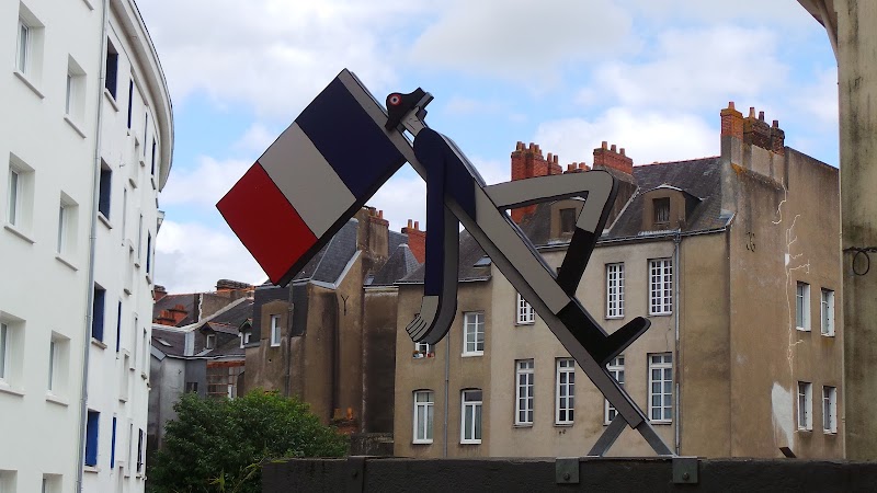 Hotel Le Cambronne in Nantes, France