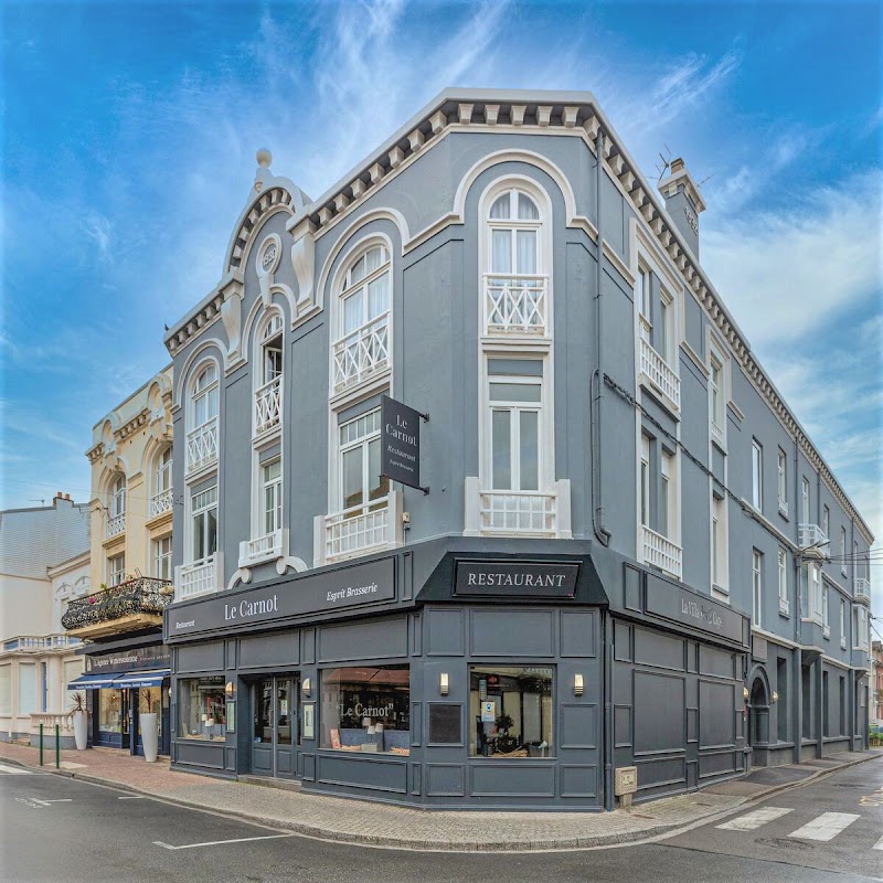 Hôtel Le Carnot in Boulogne-sur-Mer, France