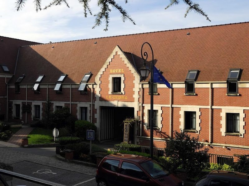 Hôtel Le Cèdre in Amiens, France