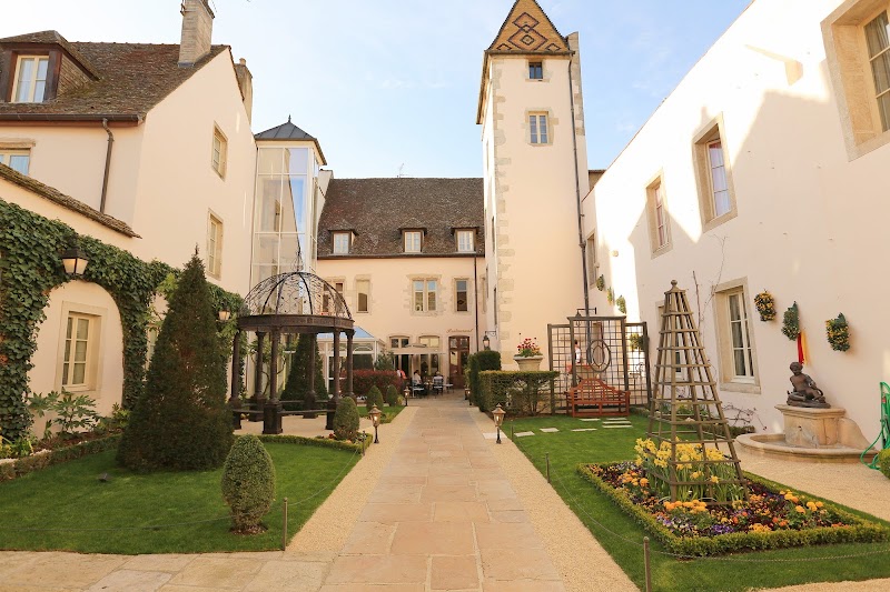 Hôtel Le Cep in Beaune, France