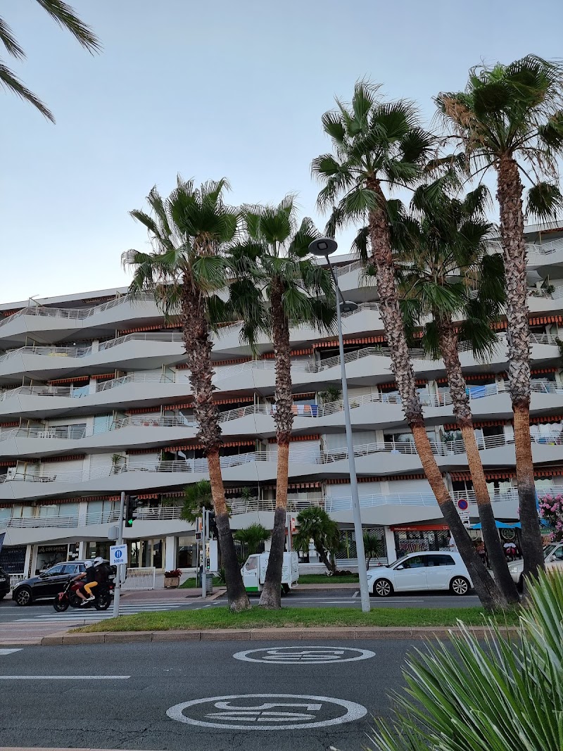 Hotel Le Chantilly in Cagnes-sur-Mer, France