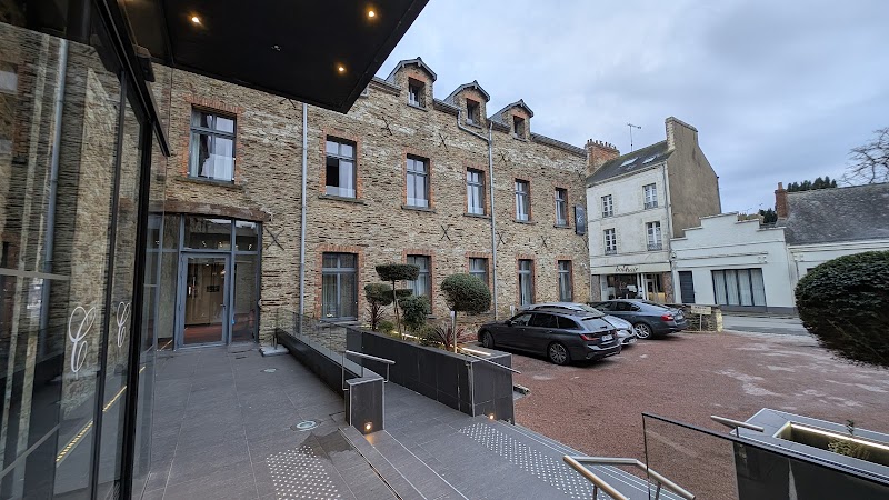 Hotel Le Chateaubriant in Chateaubriant, France