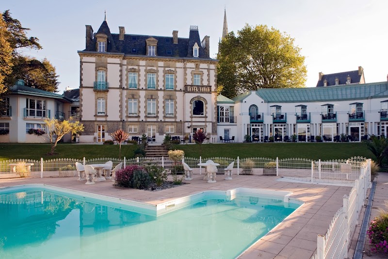 Hotel Le Clos de Vallombreuse in Douarnenez, France