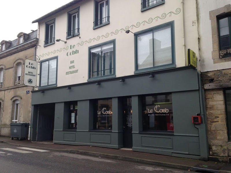 Hôtel Le Cobh in Ploermel, France