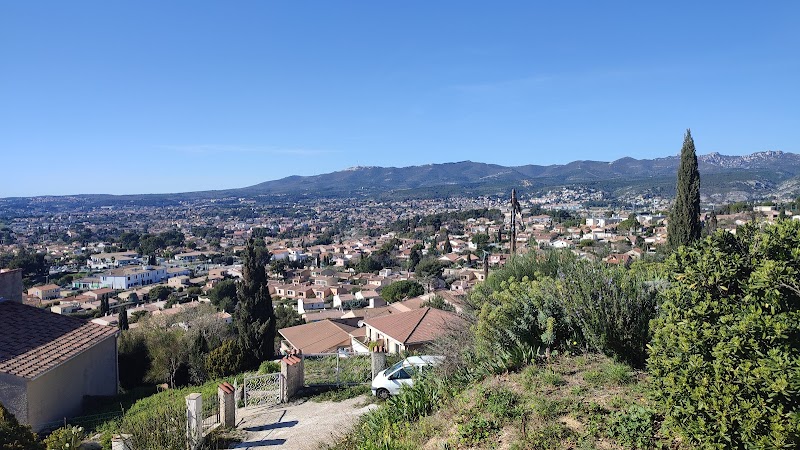 Hotel Le Coin Tranquille in Allauch, France