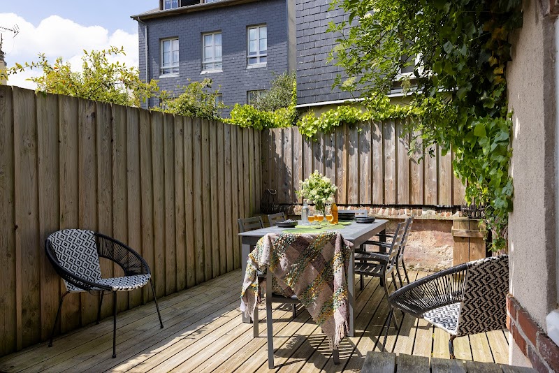 Hotel Le Dauphin in Evreux, France